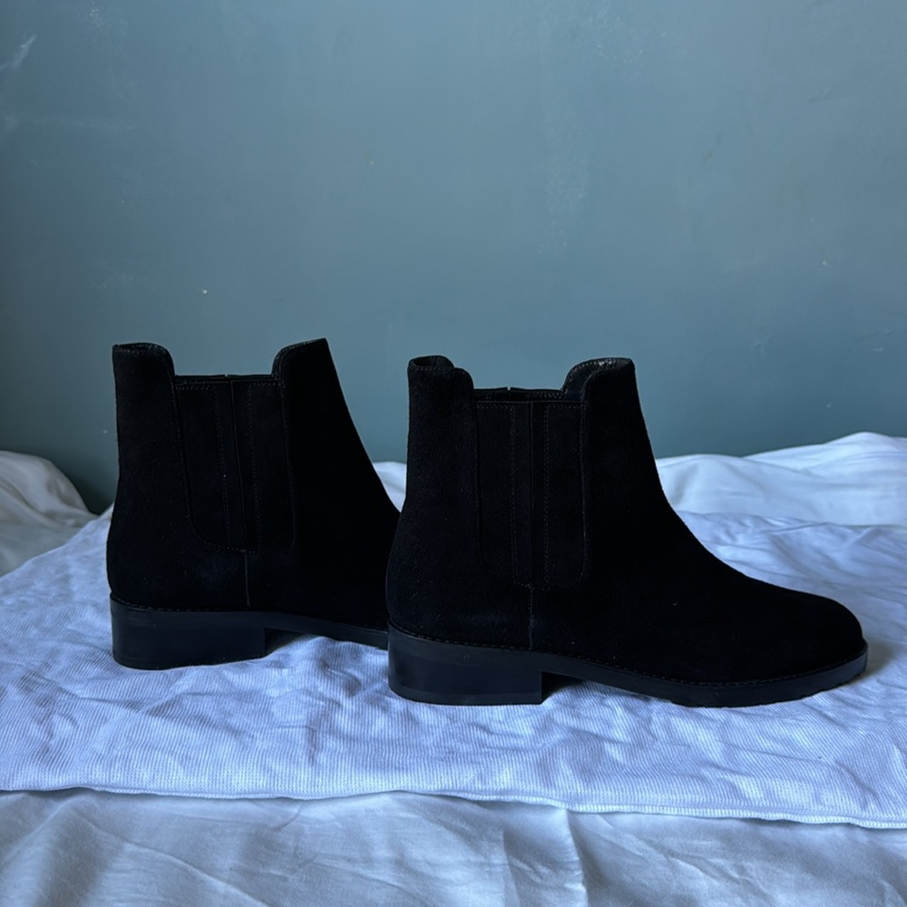 Stuart Weitzman Basilico Black Suede Flat Ankle Booties Size 6 - Picture 8 of 11